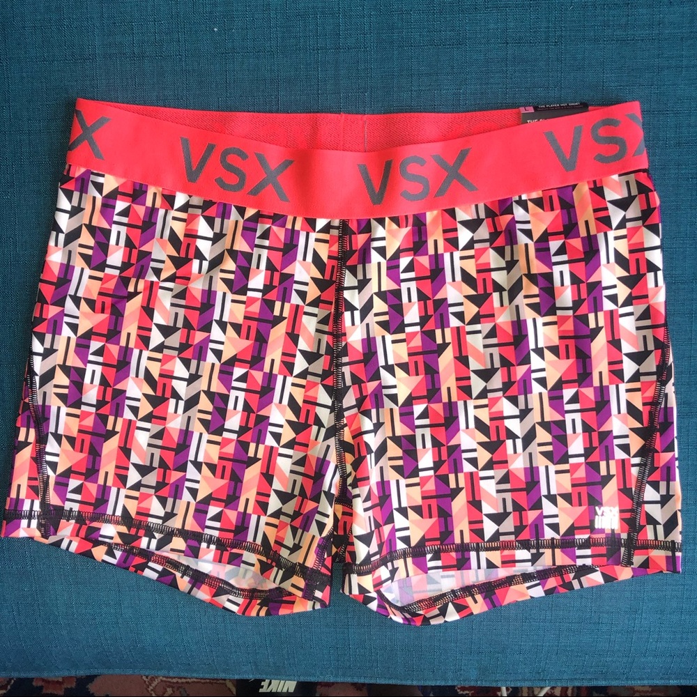 NWT VS SPORT SPANDEX SHORTS